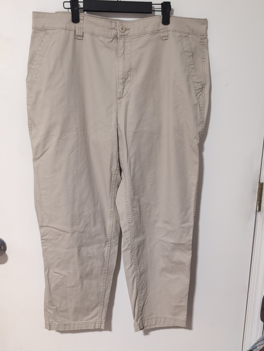 Women's Classic Cotton Chino Pants - Khaki
